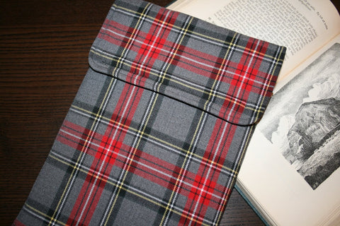 MacBook - Harris