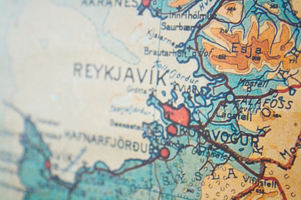 Old map of Iceland 38,5" x 27" ( 98,5 x 69,5 cm)